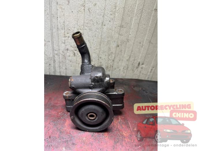 Gebruikte Servopomp Mazda 2 (NB/NC/ND/NE) 1.4 16V Prijs € 40,00 Margeregeling aangeboden door Autorecycling Chino B.V.