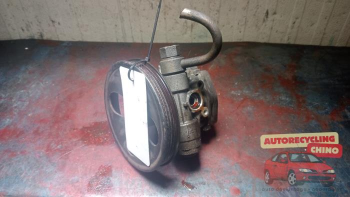 Gebruikte Servopomp Suzuki Liana (ERC/ERD/RH4) 1.6 MPi 16V Prijs € 50,00 Margeregeling aangeboden door Autorecycling Chino B.V.