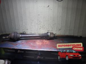 Gebruikte Cardanas rechts-voor (VWA) Citroen C4 Berline (NC) 1.4 16V VTi Prijs € 50,00 Margeregeling aangeboden door Autorecycling Chino B.V.