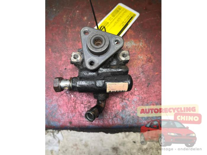 Gebruikte Servopomp Fiat Doblo (223A/119) 1.4 Prijs € 35,00 Margeregeling aangeboden door Autorecycling Chino B.V.