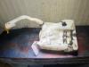 Mercedes-Benz C Combi (S203) 2.0 C-200K 16V Ruitensproeiertank voor