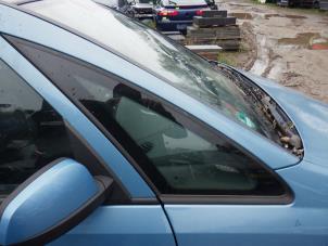 Gebruikte Extra Ruit 4Deurs rechts-voor Opel Meriva 1.6 16V Prijs € 50,00 Margeregeling aangeboden door Autorecycling Bart