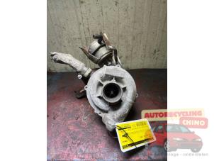 Gebruikte G-lader Volvo S40 (MS) 1.6 D 16V Prijs € 150,00 Margeregeling aangeboden door Autorecycling Chino B.V.