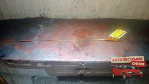 Gebruikte Olie Peilstok Citroen Nemo (AA) 1.4 HDi 70 Prijs € 15,00 Margeregeling aangeboden door Autorecycling Chino B.V.