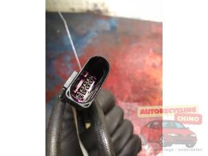 Gebruikte Lambda Sonde Audi Q3 (F3B) 1.4 45 TFSI e 16V Prijs € 45,00 Margeregeling aangeboden door Autorecycling Chino B.V.