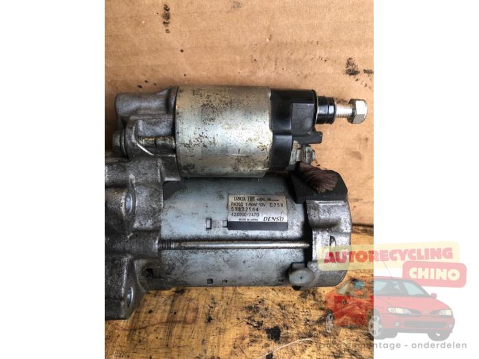 Startmotor van een Fiat Panda/Pandina (312) 0.9 TwinAir 65 2014