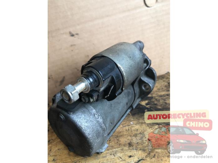 Startmotor van een Fiat Panda/Pandina (312) 0.9 TwinAir 65 2014