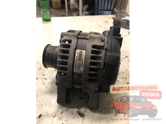 Gebruikte Dynamo Volvo V50 (MW) 1.6 D 16V Prijs € 50,00 Margeregeling aangeboden door Autorecycling Chino B.V.