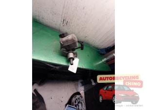 Gebruikte Hoofdremcilinder Opel Astra G Caravan (F35) 1.8 16V Prijs € 25,00 Margeregeling aangeboden door Autorecycling Chino B.V.