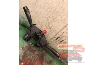 Gebruikte Combischakelaar Stuurkolom Ford Fiesta 4 1.8 Di Prijs € 35,00 Margeregeling aangeboden door Autorecycling Chino B.V.