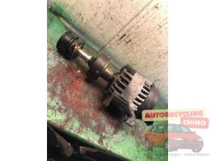 Gebruikte Dynamo Ford Fiesta 4 1.8 Di Prijs € 50,00 Margeregeling aangeboden door Autorecycling Chino B.V.