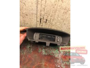 Gebruikte Display Interieur Opel Meriva 1.3 CDTI 16V Prijs € 25,00 Margeregeling aangeboden door Autorecycling Chino B.V.