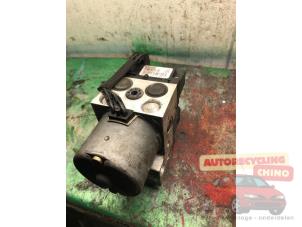 Gebruikte ABS Pomp Renault Megane (BA) 1.6 16V Prijs € 75,00 Margeregeling aangeboden door Autorecycling Chino B.V.