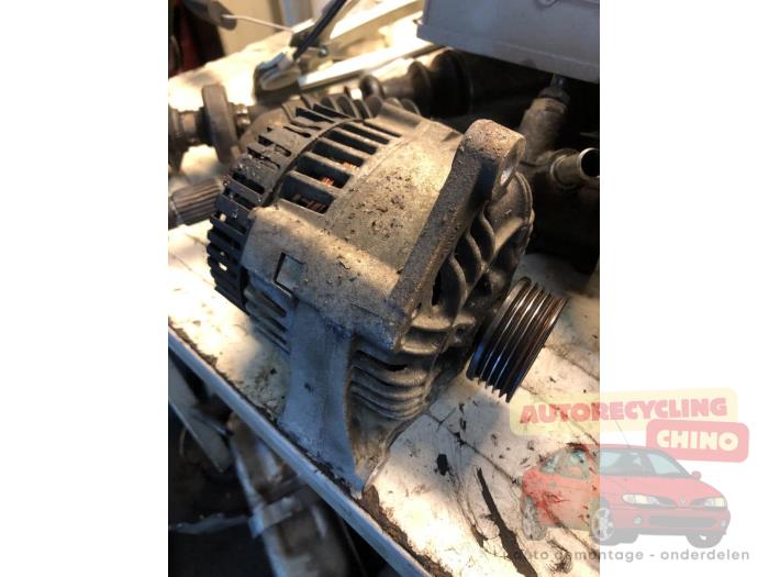 Gebruikte Dynamo Citroen Berlingo Cinqspace, Multispace 1.4 Prijs € 35,00 Margeregeling aangeboden door Autorecycling Chino B.V.