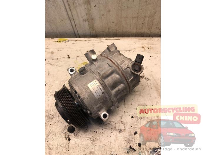 Gebruikte Aircopomp Volkswagen Golf V (1K1) 1.9 TDI Prijs € 120,00 Margeregeling aangeboden door Autorecycling Chino B.V.