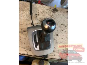 Gebruikte Selectiehendel automaat Audi Q3 (8UB/8UG) 2.0 16V TFSI 170 Quattro Prijs € 150,00 Margeregeling aangeboden door Autorecycling Chino B.V.