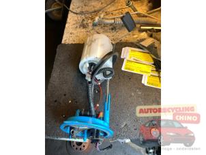 Gebruikte Benzinepomp Audi Q3 (8UB/8UG) 2.0 16V TFSI 170 Quattro Prijs € 140,00 Margeregeling aangeboden door Autorecycling Chino B.V.