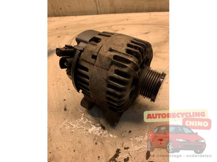 Gebruikte Dynamo Peugeot 807 2.2 HDiF 16V Prijs € 35,00 Margeregeling aangeboden door Autorecycling Chino B.V.