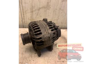 Gebruikte Alternator Renault Kangoo Express (FW) 1.5 dCi 105 FAP Prijs € 40,00 Margeregeling aangeboden door Autorecycling Chino B.V.