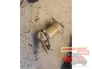 Gebruikte Benzinepomp Mitsubishi Grandis (NA) 2.4 16V MIVEC Prijs € 50,00 Margeregeling aangeboden door Autorecycling Chino B.V.