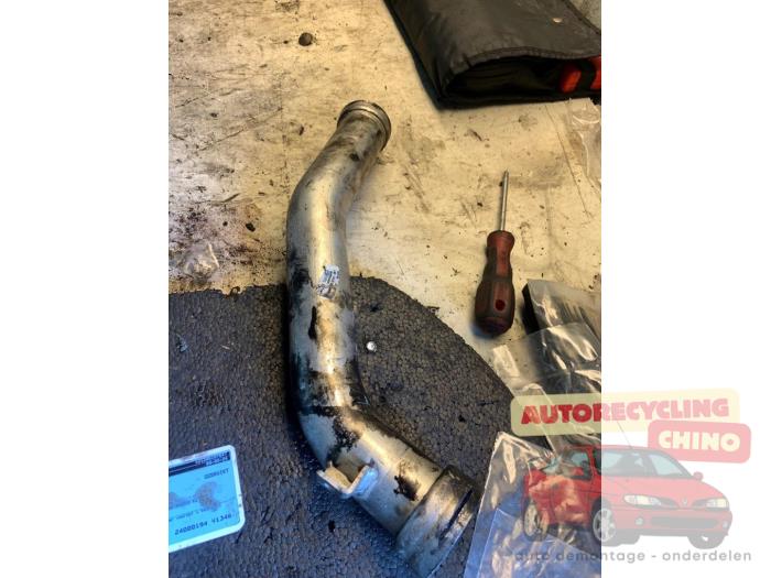 Gebruikte Intercooler Buis Mercedes R (W251) 3.0 280 CDI 24V Prijs € 40,00 Margeregeling aangeboden door Autorecycling Chino B.V.