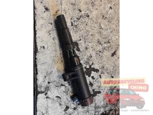 Gebruikte Pen Bobine Renault Clio II (BB/CB) 1.6 16V Prijs € 12,50 Margeregeling aangeboden door Autorecycling Chino B.V.