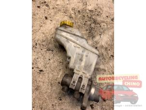 Gebruikte Hoofdremcilinder Peugeot Bipper (AA) 1.4 HDi Prijs € 25,00 Margeregeling aangeboden door Autorecycling Chino B.V.