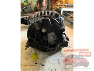 Gebruikte Dynamo Volkswagen Jetta III (1K2) 1.6 Prijs € 50,00 Margeregeling aangeboden door Autorecycling Chino B.V.