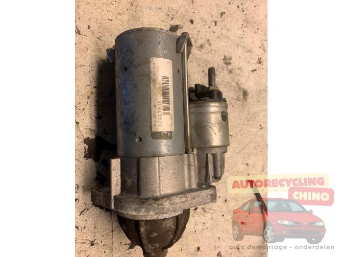 Startmotor van een Mercedes-Benz B (W245) 2.0 B-200 16V Turbo 2005