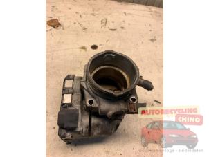 Gebruikte Gasklephuis Mercedes B (W245) 2.0 B-200 16V Turbo Prijs € 35,00 Margeregeling aangeboden door Autorecycling Chino B.V.