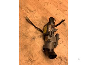 Gebruikte Sleutel + Contactslot Chevrolet Kalos (SF48) 1.2 Prijs € 50,00 Margeregeling aangeboden door Autorecycling Chino B.V.