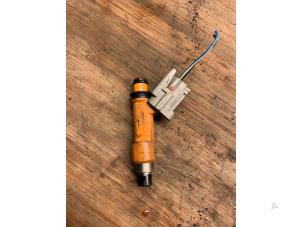 Gebruikte Injector (benzine injectie) Suzuki Swift (ZA/ZC/ZD1/2/3/9) 1.5 VVT 16V Prijs € 20,00 Margeregeling aangeboden door Autorecycling Chino B.V.