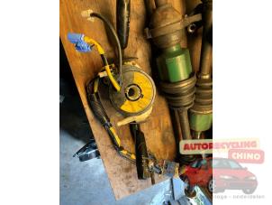 Gebruikte Stuurkolomschakelaar Mazda Xedos 6 2.0i V6 24V Prijs € 50,00 Margeregeling aangeboden door Autorecycling Chino B.V.