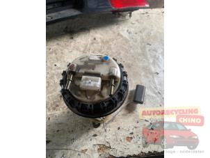 Gebruikte Benzinepomp Volvo V40 (VW) 1.8 16V Prijs € 50,00 Margeregeling aangeboden door Autorecycling Chino B.V.