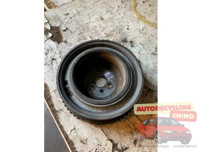 Gebruikte Krukas Poelie Fiat Grande Punto (199) 1.4 Prijs € 35,00 Margeregeling aangeboden door Autorecycling Chino B.V.