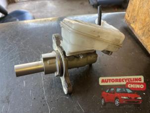 Gebruikte Hoofdremcilinder Ford Fiesta 6 (JA8) 1.25 16V Prijs € 30,00 Margeregeling aangeboden door Autorecycling Chino B.V.