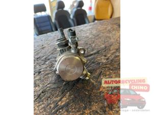 Gebruikte Hogedrukpomp Audi A1 Sportback (8XA/8XF) 1.0 TFSI Ultra 12V Prijs € 50,00 Margeregeling aangeboden door Autorecycling Chino B.V.