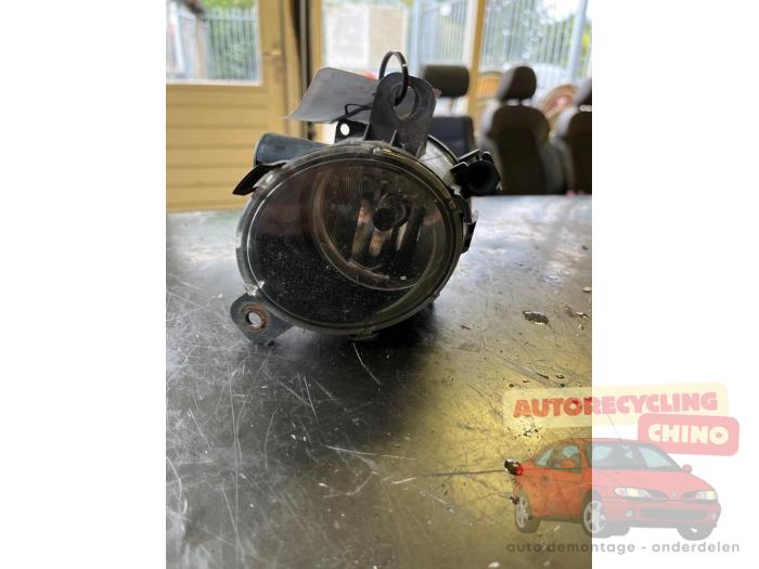 Mistlamp links-voor van een Opel Corsa D 1.2 16V 2013