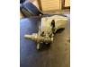 Hoofdremcilinder van een Opel Corsa D 1.2 16V 2013