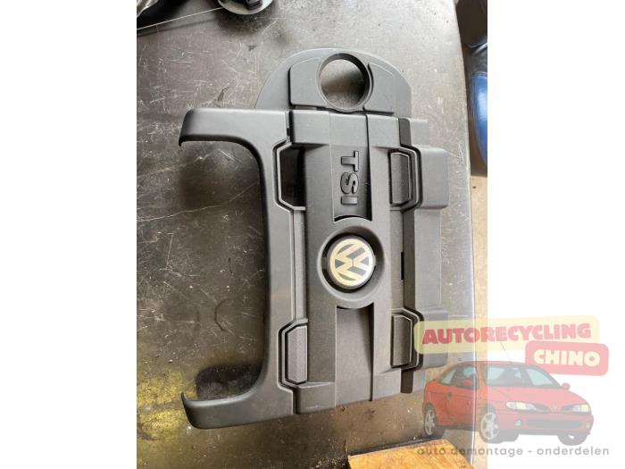 Gebruikte Afdekplaat motor Volkswagen Touran (1T1/T2) 1.4 16V TSI 140 Prijs € 35,00 Margeregeling aangeboden door Autorecycling Chino B.V.