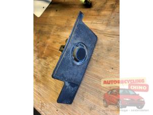 Gebruikte PDC Sensor Audi A1 Sportback (8XA/8XF) 1.4 TDI Ultra 12V Prijs € 15,00 Margeregeling aangeboden door Autorecycling Chino B.V.