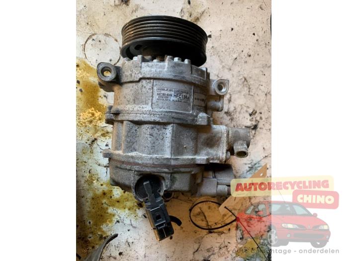 Gebruikte Pomp Airco Volkswagen Touran (1T1/T2) 2.0 FSI 16V Prijs € 100,00 Margeregeling aangeboden door Autorecycling Chino B.V.