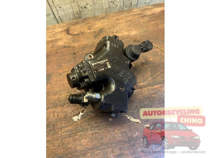 Gebruikte Hogedrukpomp Fiat Punto Evo 1.4 T-Jet 16V Esse Esse Prijs € 150,00 Margeregeling aangeboden door Autorecycling Chino B.V.