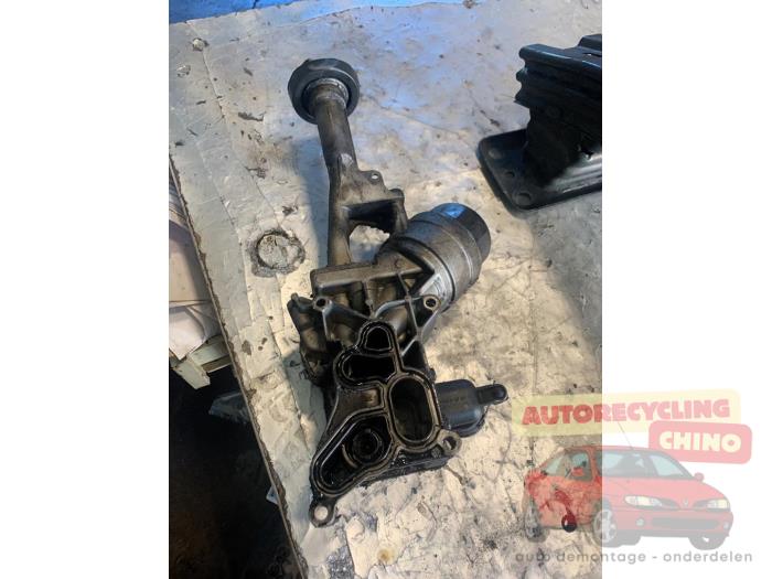 Oliekoeler van een Abarth Punto Evo 1.4 T-Jet 16V Esse Esse 2011