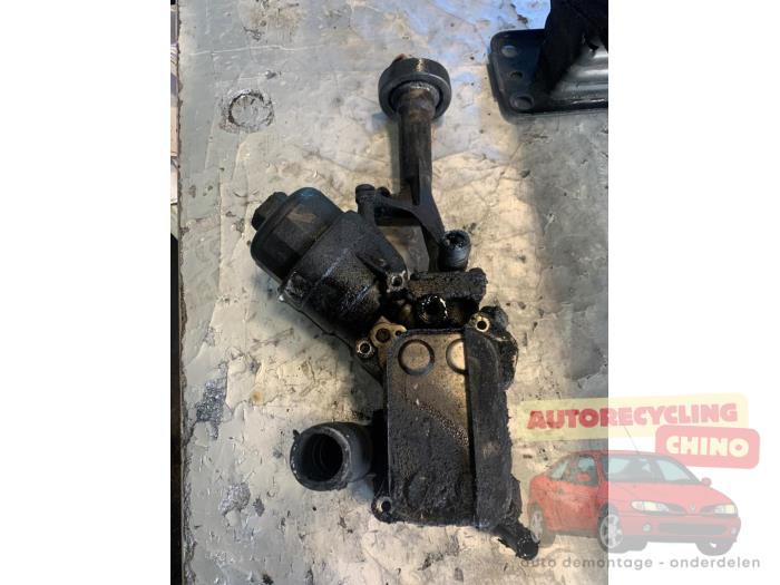 Oliekoeler van een Abarth Punto Evo 1.4 T-Jet 16V Esse Esse 2011