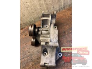 Gebruikte Spanrol Multiriem Volkswagen Golf IV (1J1) 1.6 16V Prijs € 35,00 Margeregeling aangeboden door Autorecycling Chino B.V.