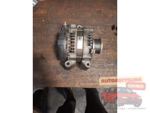 Gebruikte Alternator Toyota Auris (E15) 2.0 D-4D-F 16V Prijs € 50,00 Margeregeling aangeboden door Autorecycling Chino B.V.
