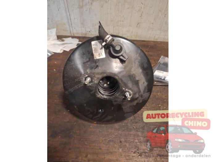 Gebruikte Rembol Toyota Auris (E15) 2.0 D-4D-F 16V Prijs € 75,00 Margeregeling aangeboden door Autorecycling Chino B.V.