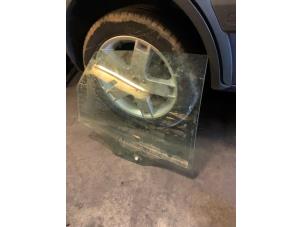 Gebruikte Deurruit 4Deurs rechts-achter Audi Q3 (8UB/8UG) 2.0 TDI 16V 150 Quattro Prijs € 50,00 Margeregeling aangeboden door Autorecycling Chino B.V.