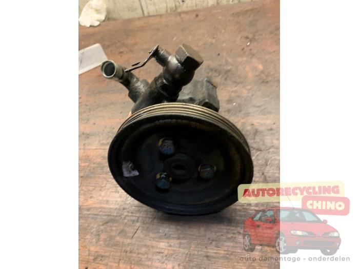 Gebruikte Servopomp Fiat Doblo (223A/119) 1.4 Prijs € 35,00 Margeregeling aangeboden door Autorecycling Chino B.V.